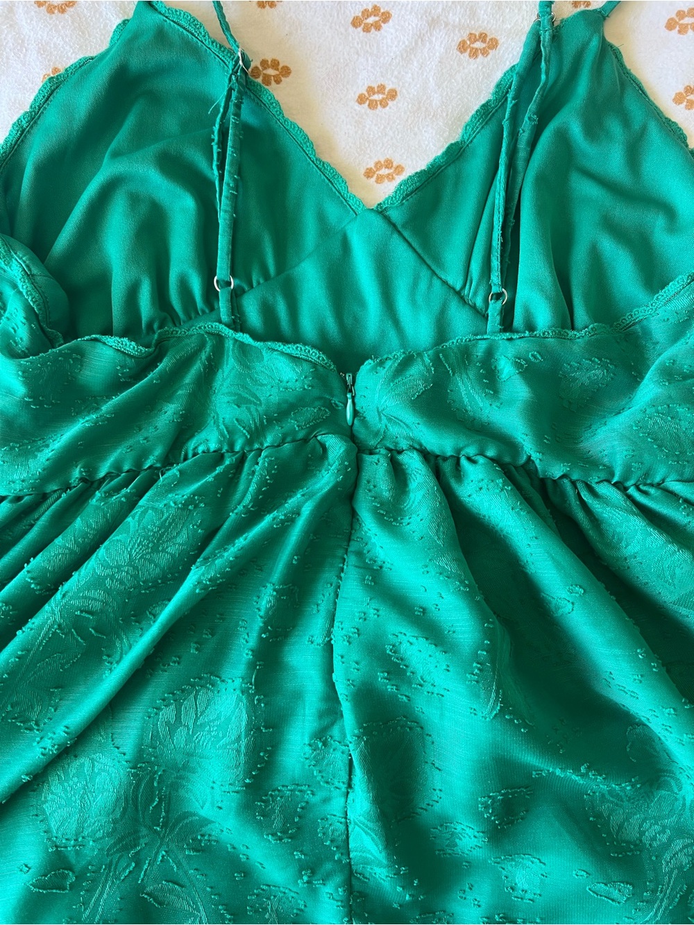 wild fable Emerald Green Satin Mini Dress with Lace-Trim Bodice - Picture 4 of 6